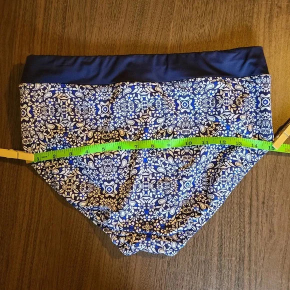 Lands End 2 Piece Tankini Blue and White Floral Size 8 - Picture 11 of 15